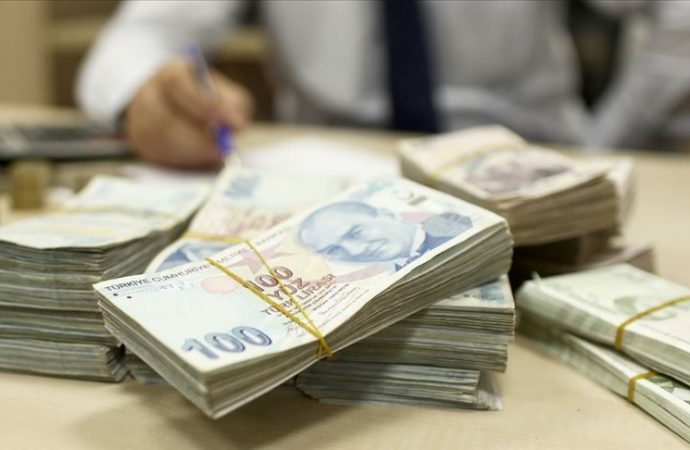 SGK’den “emeklilere verilecek bayram ikramiyeleri iptal” haberlerine yalanlama