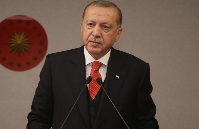 Yönetimde karambol sistemi: Sokağa çıkma yasağı olmayacaktı, ilan edildi, sonra da iptal edildi