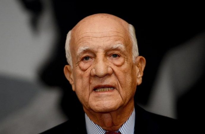 İnan Kıraç, 45 milyon dolarlık alacak davasından nasıl kurtuldu?