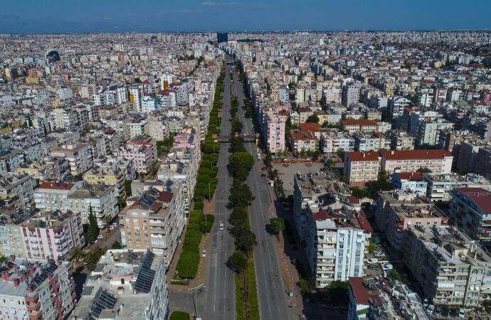 Antalya’da yer alan 5 konuttan biri, yabancılar tarafından satın alındı.