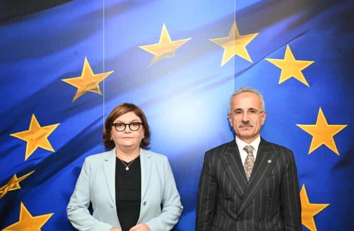 Bakan Uraloğlu, Belçika’da bulunuyor.