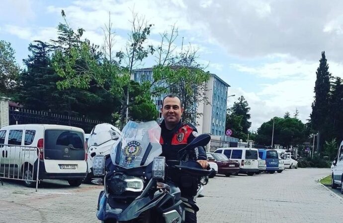 Polis memurunun hayatını kaybettiği trafik kazasında gözaltına alınan sürücü, mahkeme tarafından serbest bırakıldı.