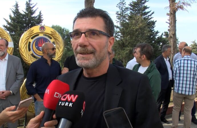 Gazeteci Rauf Tamer, Posta Gazetesi’nin başyazarı olarak görev yapan bir isimdi. Bugün, sevgili meslektaşımız toprağa verildi.