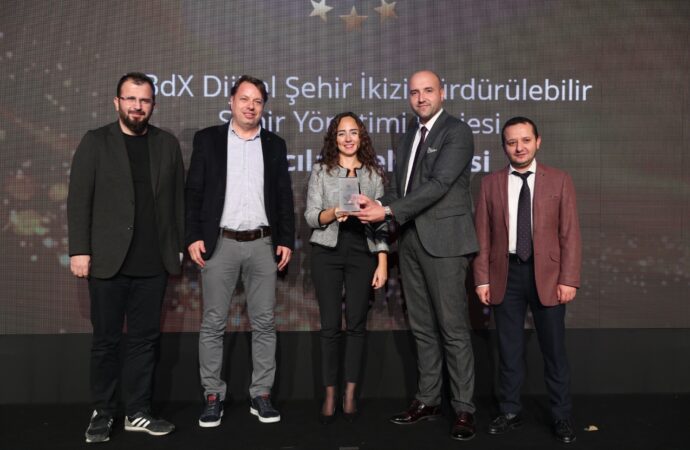 Bağcılar Belediyesi’nin dijital şehir ikizi projesi, bir ödül kazandı.