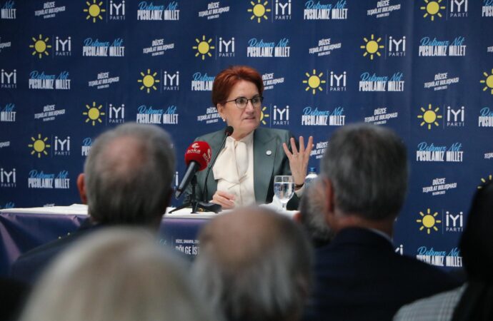 İYİ Parti lideri Meral Akşener, İsrail Başbakanı Netanyahu’nun gerçekleştirdiği her türlü zulmü ve terör eylemlerini şiddetle kınıyorum.