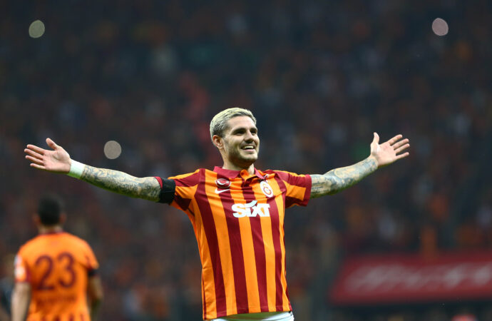 Mauro Icardi’nin ayak bileğinde hasar ve kanama tespit edildiği ortaya çıktı.