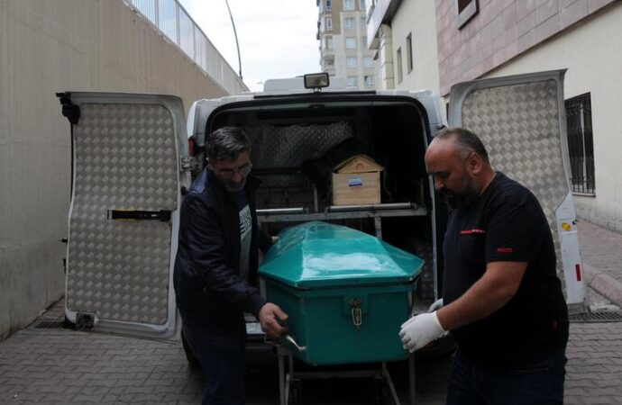Kayseri’de meydana gelen kazada 2 yayaya çarpan sürücüye 3 yıl 4 ay hapis cezası verildi.