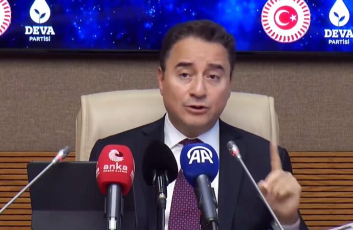 Ekonomi Bakanı Babacan, 2024 bütçesinin rahatlama sağlamayan bir bütçe olduğunu ifade etti.