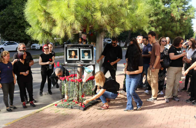 Liseli Ada ve Mahmut, skuter kazasında hayatını kaybettikleri yerde anıldı.