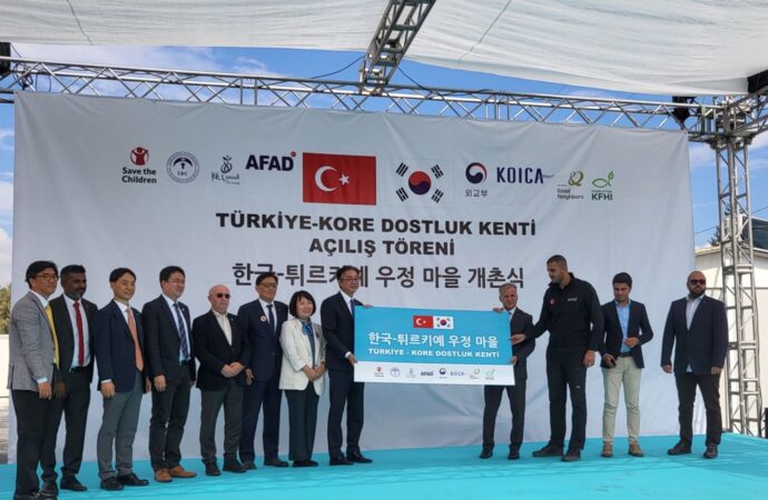 Hatay ilinde kurulan ‘Kore-Türkiye Dostluk Kenti’ resmi olarak açıldı.