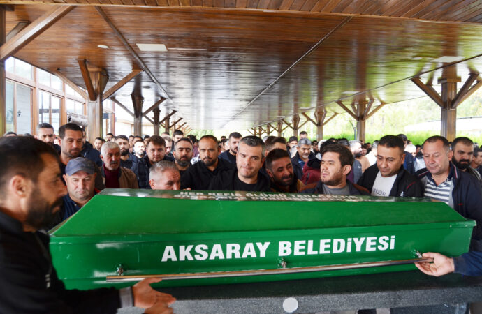 Motosiklet kazası sonucunda hayatını kaybeden Tunç, 45 gün sonra askere gitmek üzereydi.