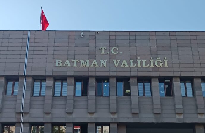Batman’da meydana gelen sel felaketi sonucunda etkilenen mahalleler, afet bölgesi ilan edildi.