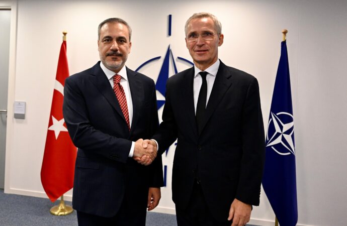 Milli İstihbarat Teşkilatı Başkanı Hakan Fidan, NATO Genel Sekreteri Jens Stoltenberg ile bir araya geldi.