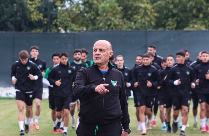Denizlispor’da Bizati takımına olan inancımız tamdır.