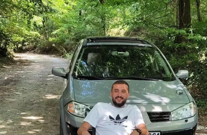 Bir baba, oğlunun öldürülmesiyle ilgili olarak “Bir kavga için bir insan vurulur mu?” şeklinde ifade etti.