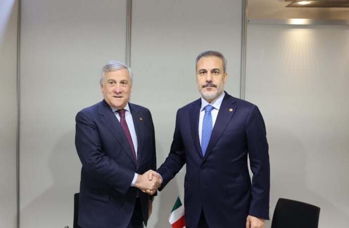 Bakan Fidan, İtalyan mevkidaşı Tajani ile bir araya geldi.