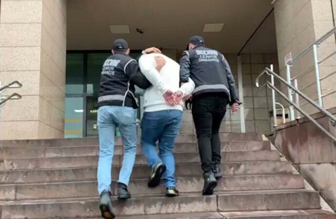 İzmir’de, Firari çete lideri sonunda yakalandı.