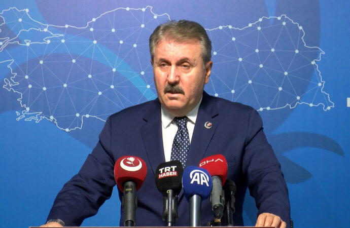 İsveç’in NATO’ya üyeliği, meclis tarafından onaylanmamalıdır – Destici.