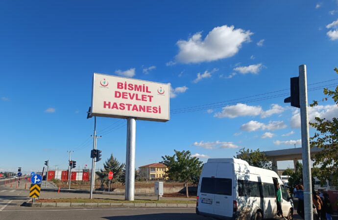 Hastanede gerçekleştirilen kayıt dışı estetik soruşturmasında, aralarında 2 doktorun da bulunduğu 8 şüpheli serbest bırakıldı.