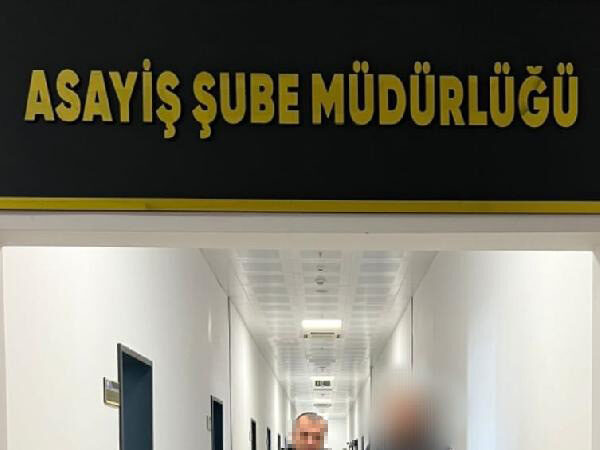 ‘Çocuğun cinsel istismarı’ suçundan 6 yıl hapis cezasıyla aranan bir mahkum, sonunda yakalandı.