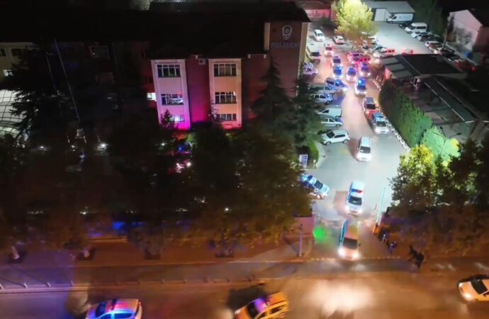 Konya’da aranan 133 kişi polis tarafından yakalandı.