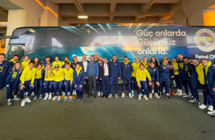 Fenerbahçe Kadın Futbol Takımı, Diyarbakır’a ulaştı.