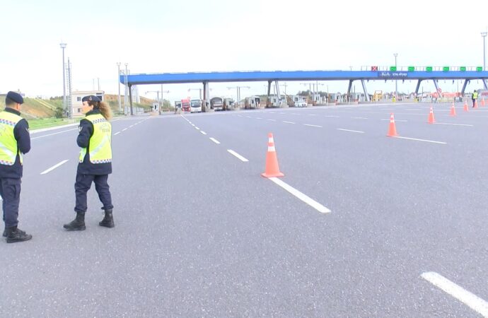 İstanbul’da kış lastiği denetimi yapıldı.