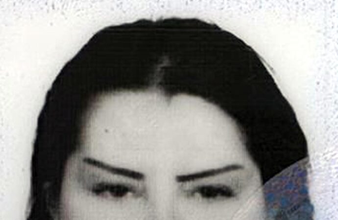 Eski eşi, evinde tabancayla ensesinden vuran şüpheli adliyede ifade vermek üzere bulunuyor.