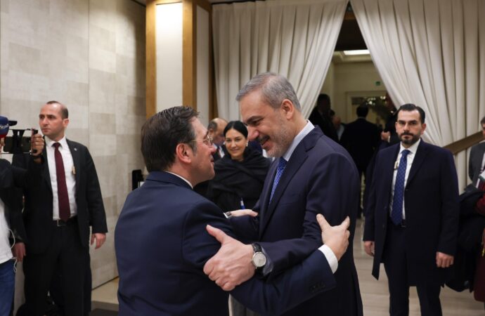 Milli İstihbarat Teşkilatı Başkanı Hakan Fidan, İspanya Dışişleri Bakanı Jose Manuel Albares ile bir araya geldi.