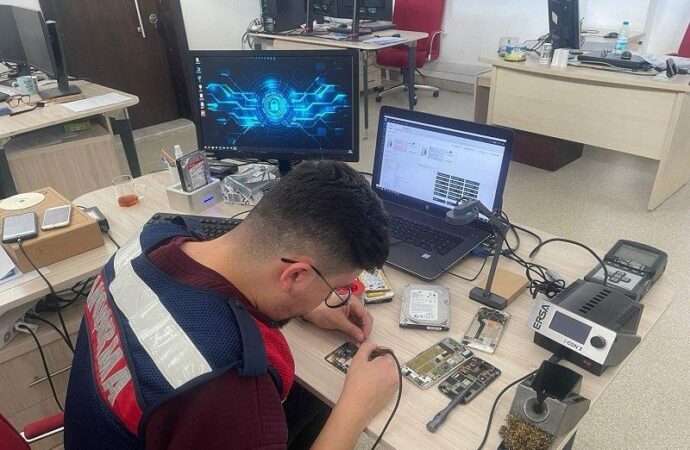 1286 internet sitesine erişim engeli uygulanmaktadır.