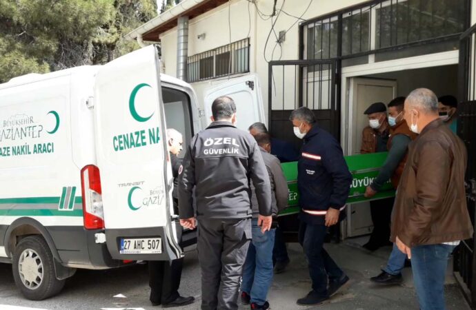 Gaziantep’te meydana gelen bir olayda, halk otobüsünün çarpması sonucu bir engelli vatandaş hayatını kaybetti.