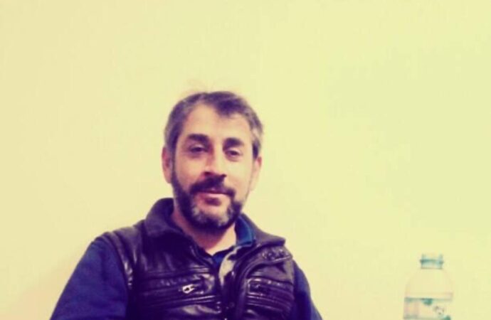 Trafiğe İlişkin Rapor’un (TIR) kaldırımda çarptığı yaya, maalesef hayatını kaybetti.