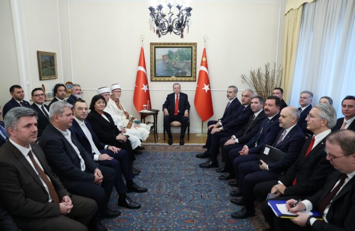 Türkiye Cumhuriyeti Cumhurbaşkanı Recep Tayyip Erdoğan, Türkiye’nin Atina Büyükelçiliği’ni ziyaret etti.