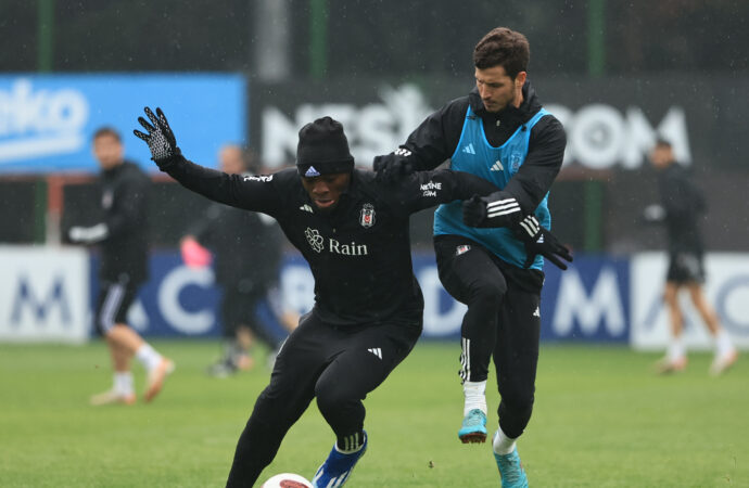 Beşiktaş’ta derbi maçta Masuaku, Rosier ve Rashica’nın yokluğu söz konusu.