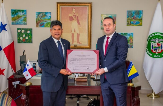 Bir Türk iş insanı, Panama’ya fahri başkonsolos olarak atanmıştır.