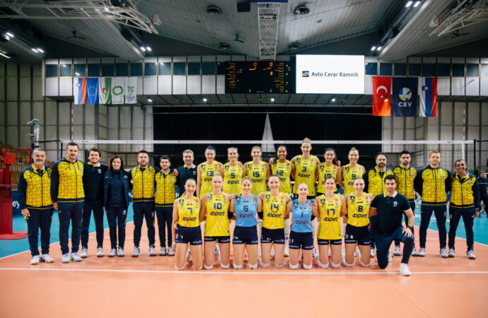 Calcit Kamnik, Fenerbahçe Opet’i 0-3 mağlup etti.