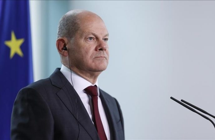 Scholz, ABD Başkan Yardımcısı Vance’e tepkili: Faşizm, bir daha asla!