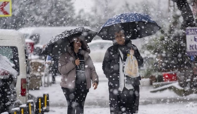 İstanbul 20 santim kar bekliyor