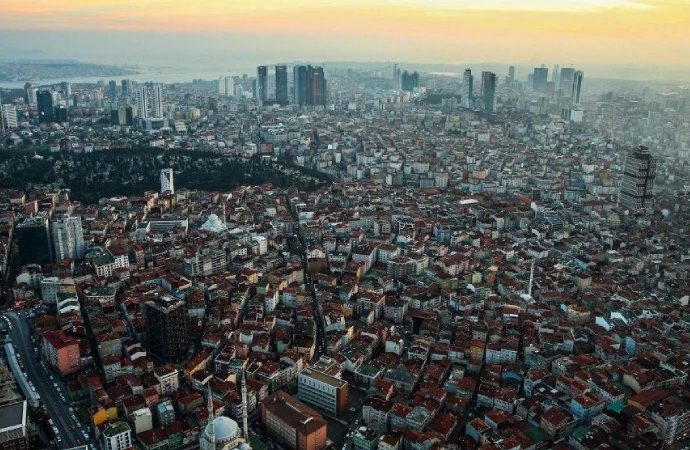 Lüks sitelerden aidat göçleri başladı