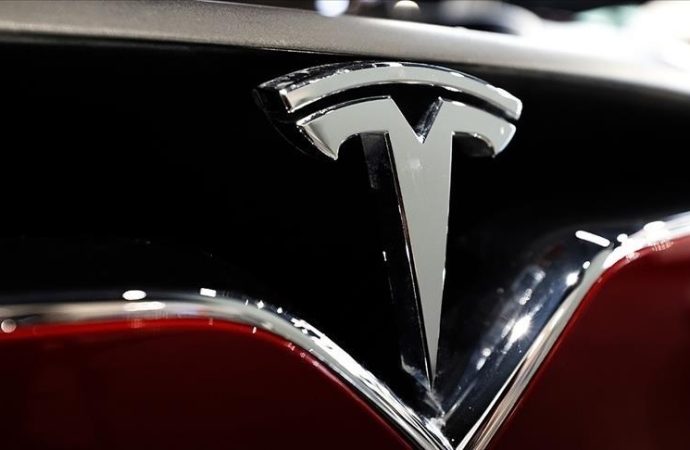 Avrupa’da Tesla satışları sert düştü