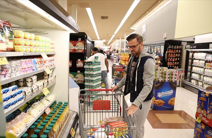 ABD’de tüketici güveni şubatta geriledi