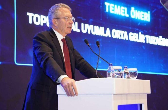 TÜSİAD kolay hedef