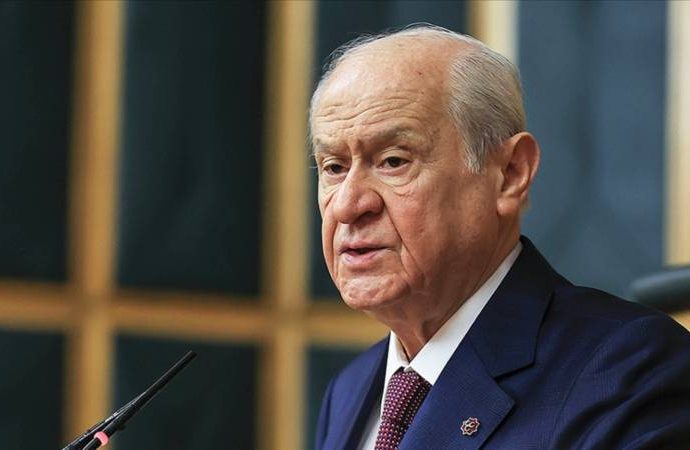 Bahçeli’den bir telefon daha: Bu kez CHP’li Sezgin Tanrıkulu’nu aradı