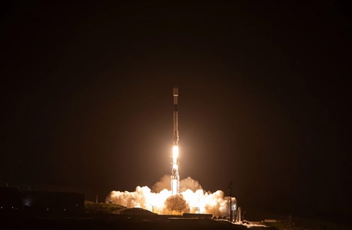 NASA, gökyüzünün 3 boyutlu haritasını çıkaracak SPHEREx teleskobunu fırlattı