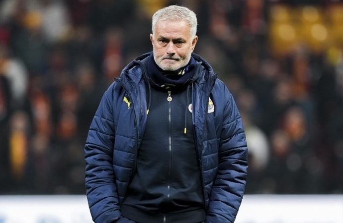 Mourinho, Galatasaray’ı İngiliz medyasına şikayet etti