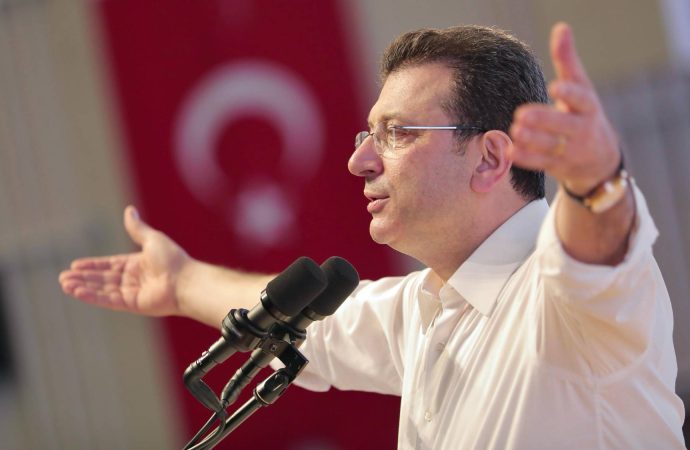 İmamoğlu: Etrafımdakileri suçlu ilan etmeye çalışacaklar, beni hapse atmaktan bile bahsediyorlar!