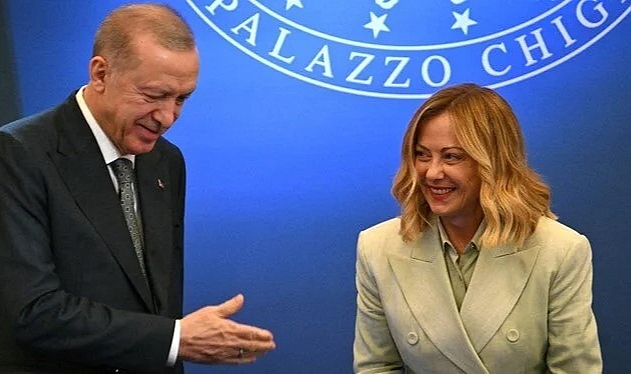 Erdoğan: Ekonomi programından inşallah geri adım atmayacağız