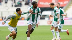 Konyaspor konuk ettiği Adana Demirspor’u 3-1 mağlup etti