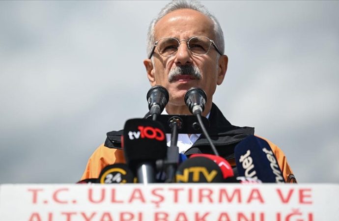 Uraloğlu açık konuştu: Kanal İstanbul’u yapacağız