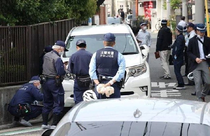 Japonya’da araç çocukların arasına daldı: Yedi öğrenci yaralı